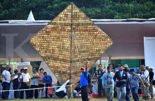 De Kaghati, 's werelds eerste vlieger?